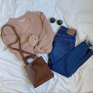 V NECK CUT OUT KNIT SWEATER